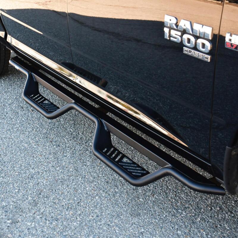 Westin 19-23 RAM 1500 Classic Crew Cab Outlaw Drop Nerf Step Bars