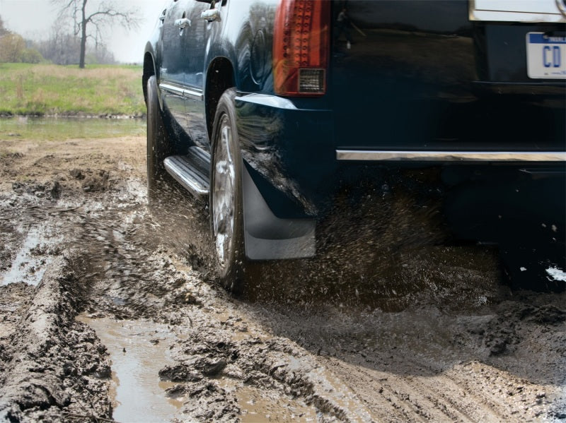 WeatherTech 99-07 Chevrolet Silverado No Drill Mudflaps - Black