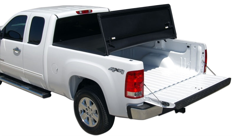 Tonno Pro 16-19 Toyota Tacoma 5ft Fleetside Tonno Fold Tri-Fold Tonneau Cover