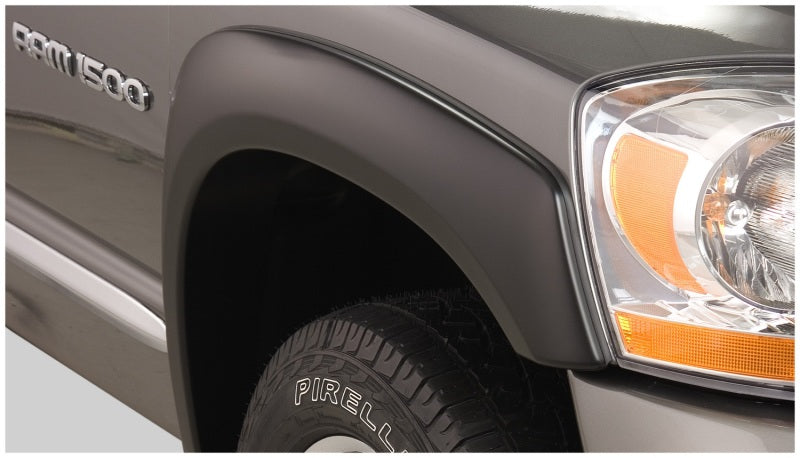 Bushwacker 02-05 Dodge Ram 1500 Fleetside OE Style Flares 4pc 75.9/76.3/97.9in Bed - Black