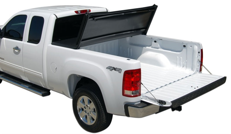 Tonno Pro 05-19 Nissan Frontier 5ft Styleside Tonno Fold Tri-Fold Tonneau Cover